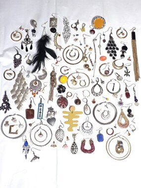 Huge pierced earring bundle - single earrings